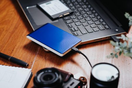 Jak przenieść zdjęcia z telefonu na komputer przez USB i bezprzewodowo Zewnętrzny dysk twardy
