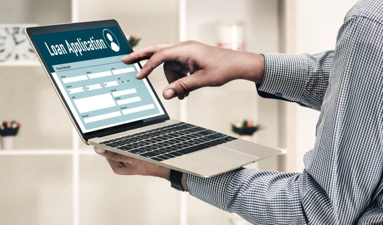 Formularz wniosku o pożyczkę online w celu gromadzenia modnych informacji cyfrowych